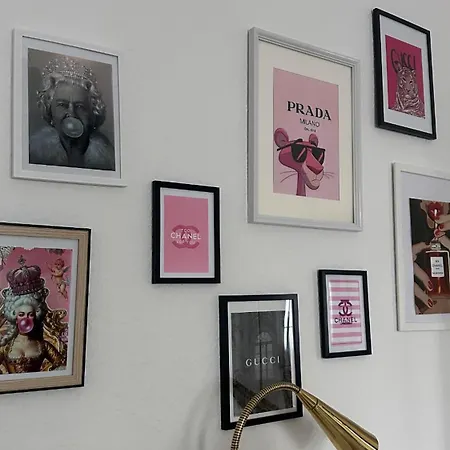 Appartement Premium-apartment Im Duisburger Sueden, Naehe Duesseldorf Flughafen & Messe, Komplett Ausgestattetes Mit Modernen Altbau-flair *