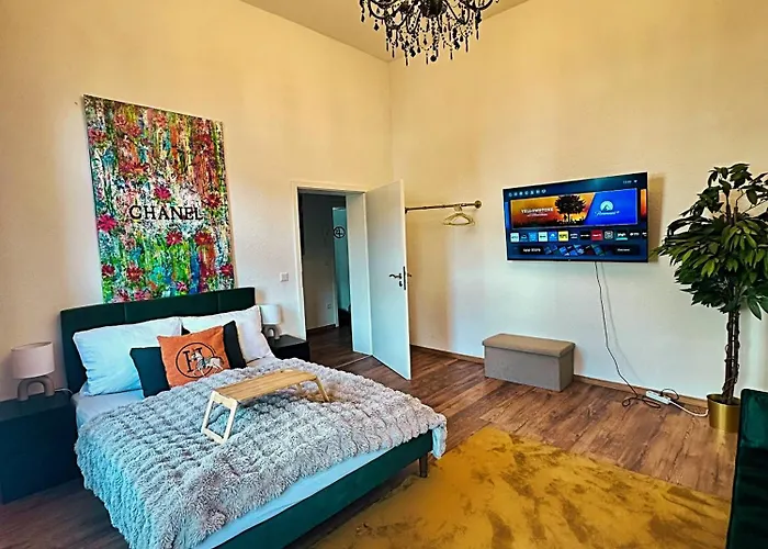 Appartement Premium-apartment Im Duisburger Sueden, Naehe Duesseldorf Flughafen & Messe, Komplett Ausgestattetes Mit Modernen Altbau-flair Duisbourg